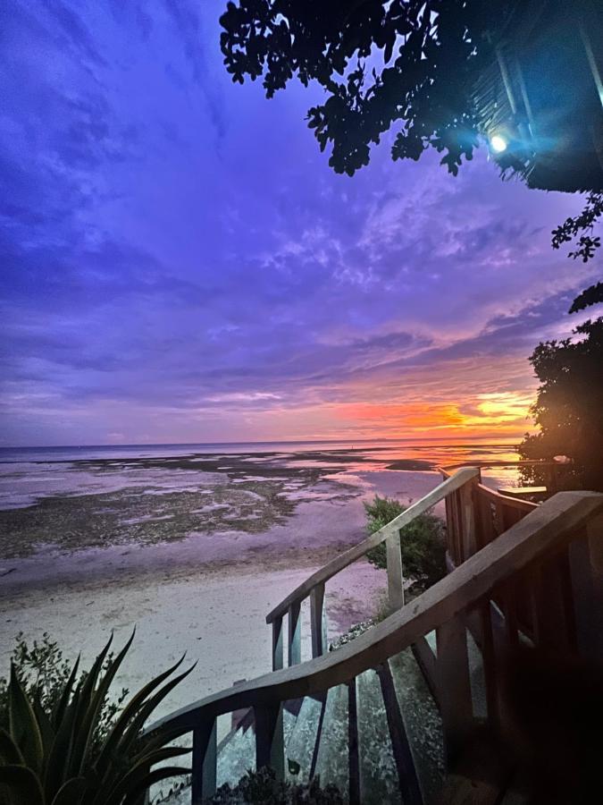 White Bada Guesthouse Siquijor Εξωτερικό φωτογραφία