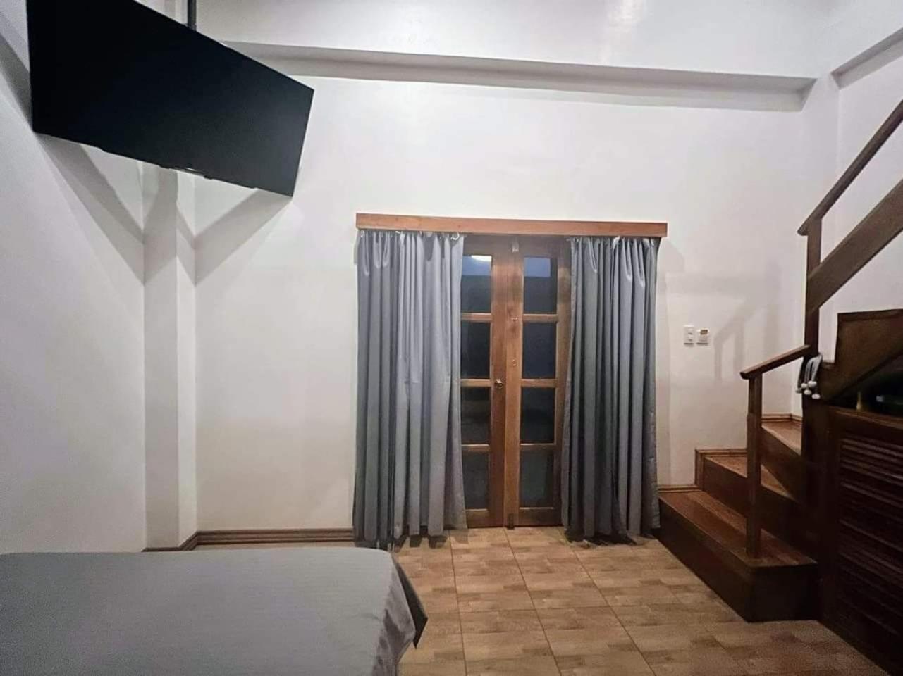 White Bada Guesthouse Siquijor Δωμάτιο φωτογραφία