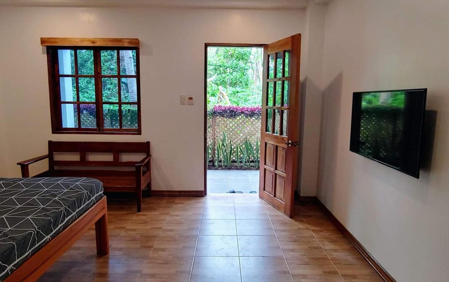 White Bada Guesthouse Siquijor Δωμάτιο φωτογραφία