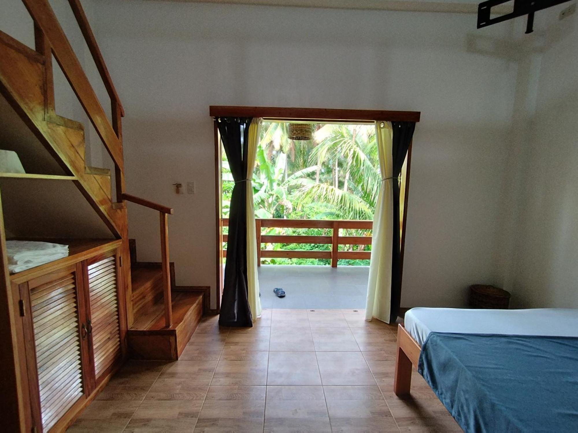 White Bada Guesthouse Siquijor Δωμάτιο φωτογραφία