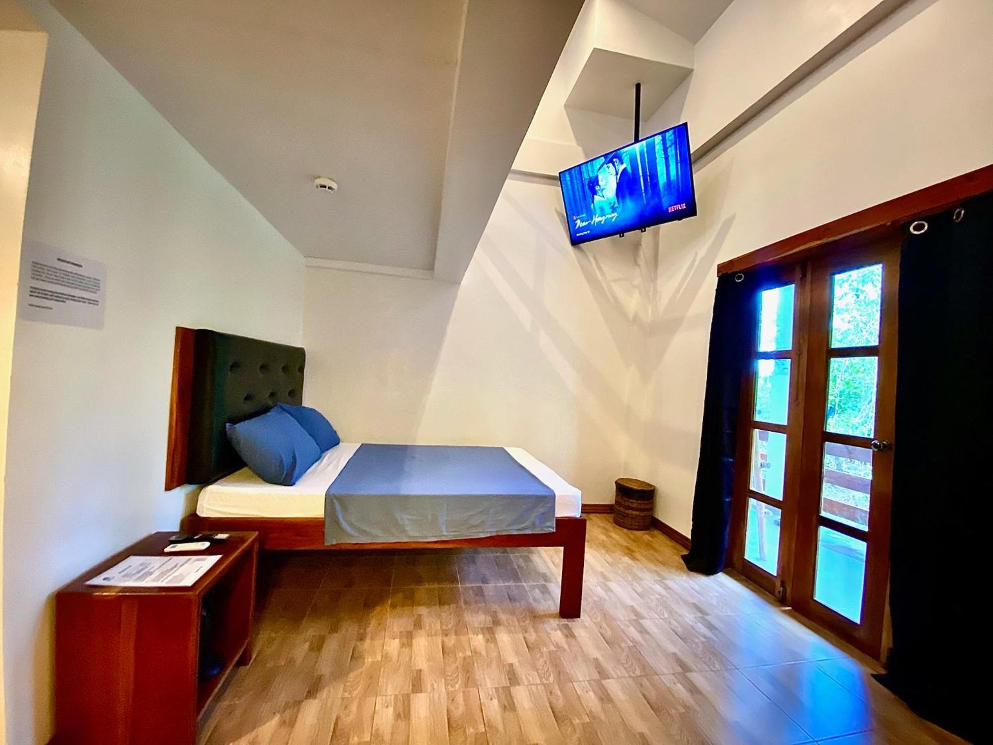 White Bada Guesthouse Siquijor Εξωτερικό φωτογραφία